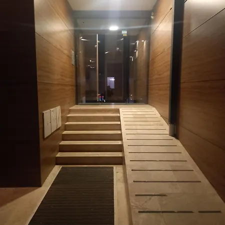 Simon דירה בלגרד