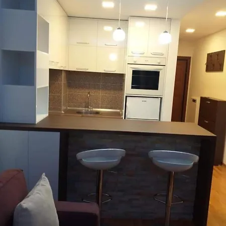 Simon דירה בלגרד